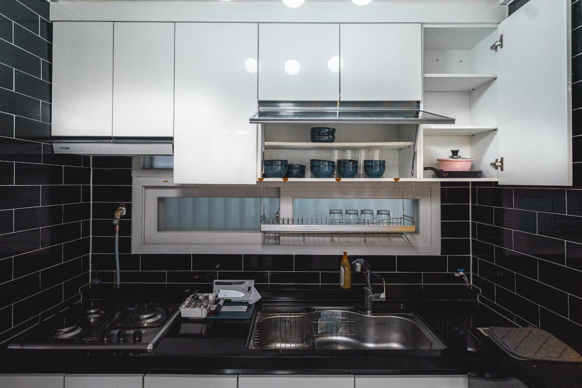 #hapjeong Station Cozy Chunbae's House * Seoul